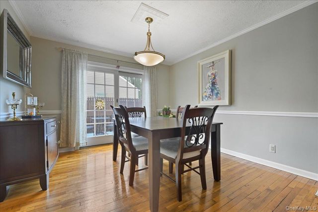 577 Waukena Avenue, Oceanside, NY 11572