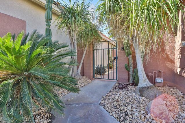 42451 Saladin Drive, Palm Desert, CA 92211