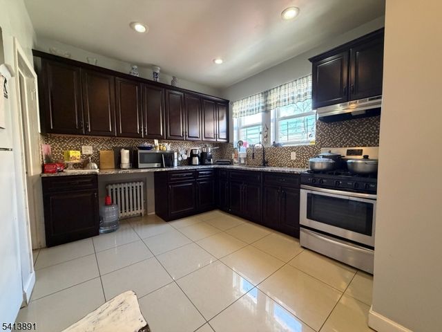 19 Stockman Pl, Irvington Twp., NJ 07111