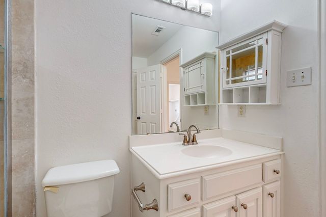 8609 Rugby Drive, Irving, TX 75063
