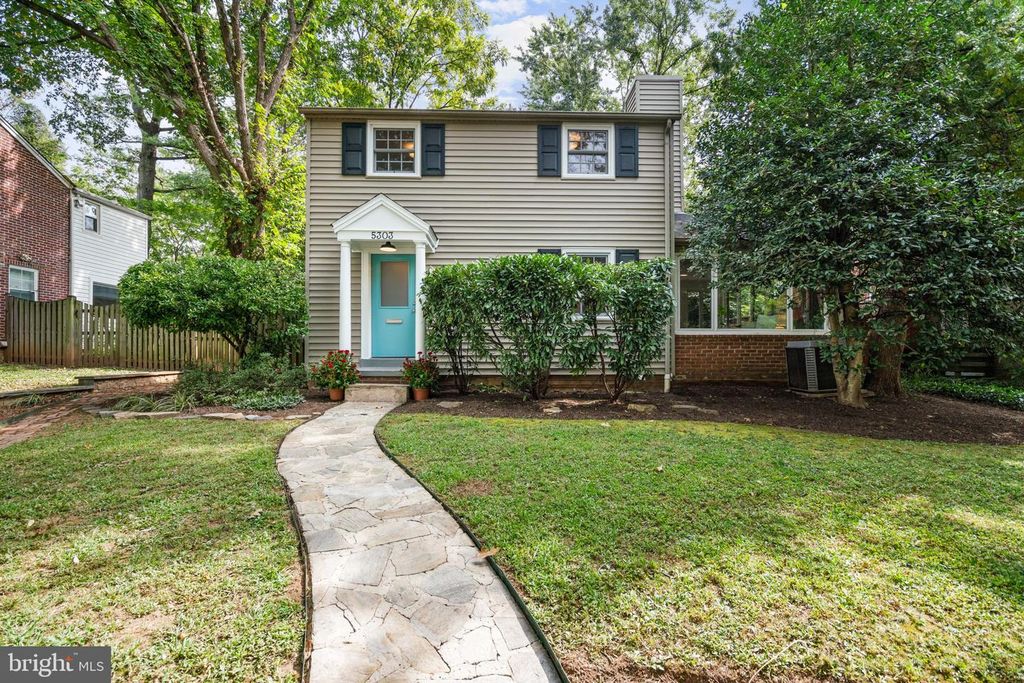 5303 WAKEFIELD RD, Bethesda, MD 20816