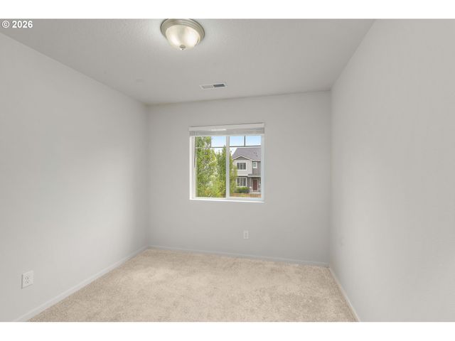 2138 Ne FOUR SEASONS Ln, Vancouver, WA 98684