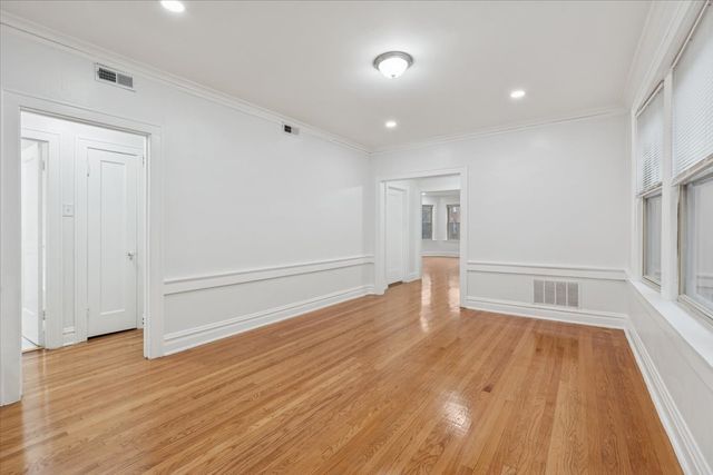 5412 N Kimball Avenue 2, Chicago, IL 60625