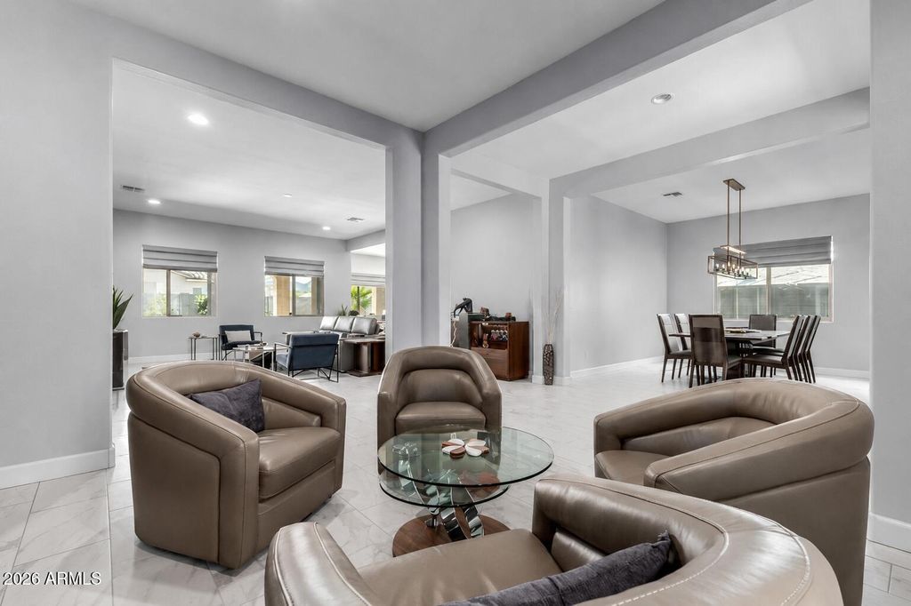Image 13 of property listing at 5158 N 185TH Lane, Litchfield Park, AZ 85340