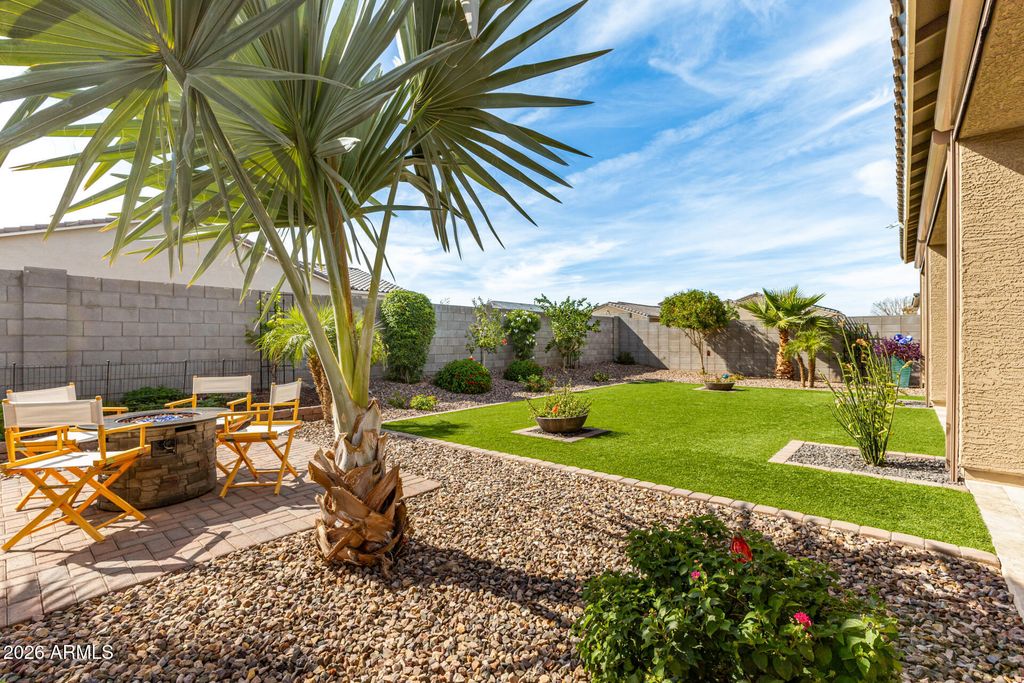 Image 28 of property listing at 5158 N 185TH Lane, Litchfield Park, AZ 85340