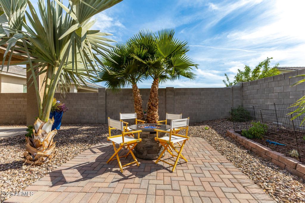 Image 30 of property listing at 5158 N 185TH Lane, Litchfield Park, AZ 85340