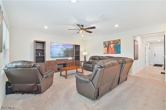 10792 Firebush CIR, North Fort Myers, FL 33917