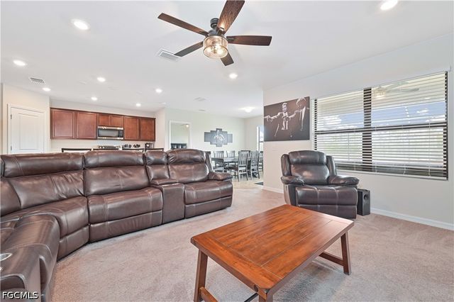 10792 Firebush CIR, North Fort Myers, FL 33917