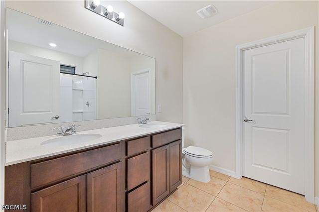 10792 Firebush CIR, North Fort Myers, FL 33917