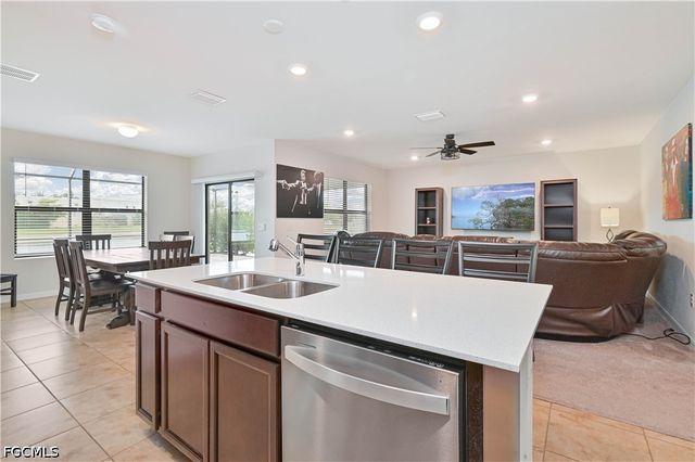 10792 Firebush CIR, North Fort Myers, FL 33917