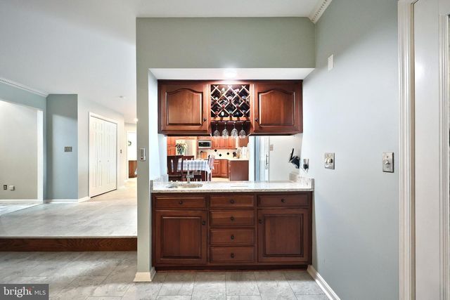 15 MEADOW ST, New Freedom, PA 17349