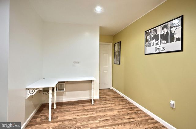 15 MEADOW ST, New Freedom, PA 17349