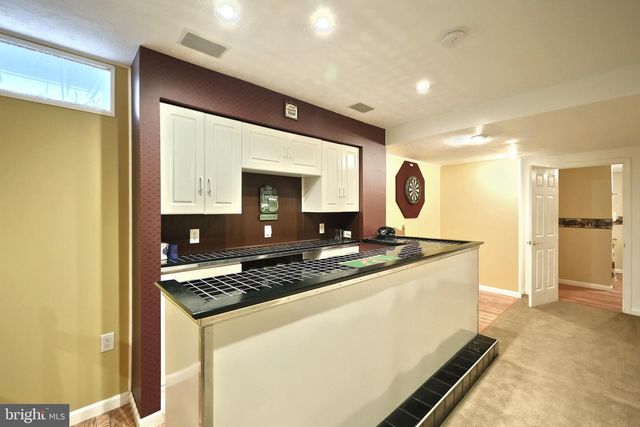 15 MEADOW ST, New Freedom, PA 17349