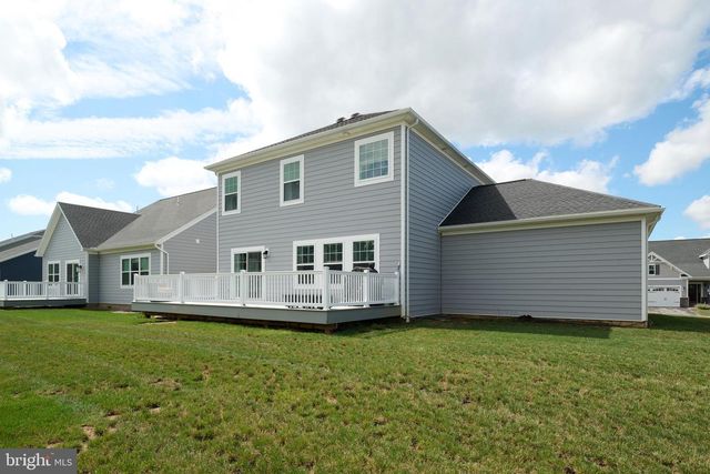 172 SUSSEX DR, State College, PA 16801