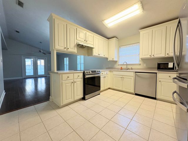 3248 Addison Lane, Tallahassee, FL 32317