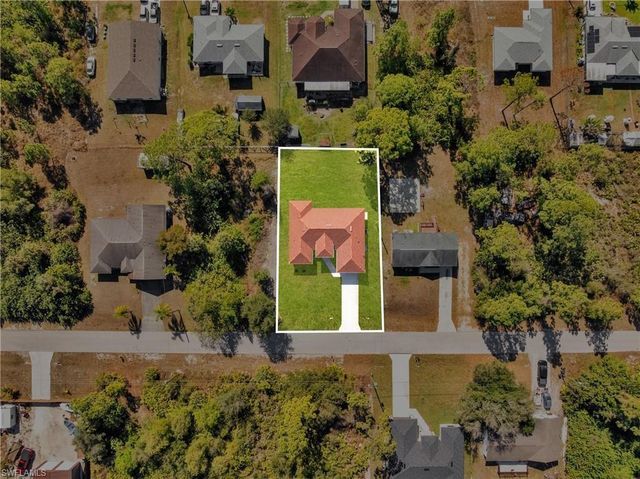 2909 9th Street, Lehigh Acres, FL 33971