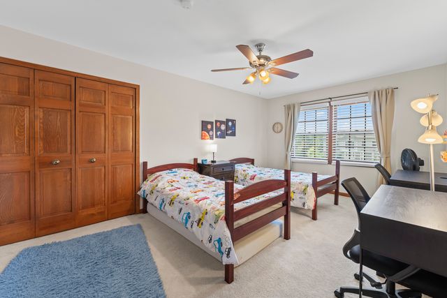 707 Republic Court, Schaumburg, IL 60193