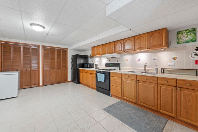 707 Republic Court, Schaumburg, IL 60193