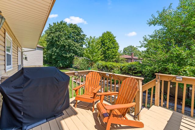707 Republic Court, Schaumburg, IL 60193