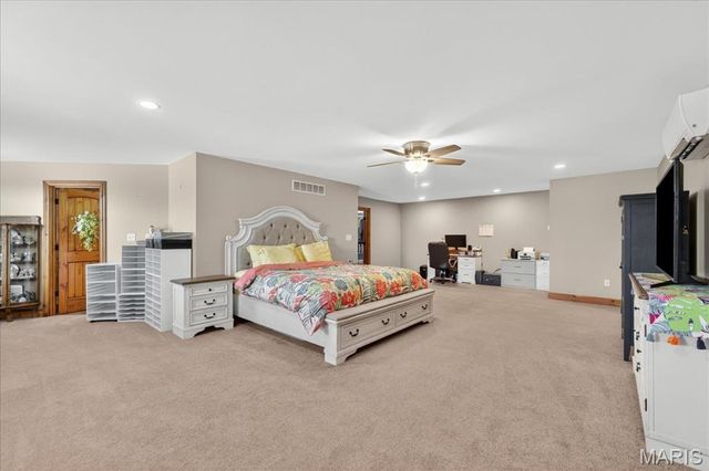 1985 Heritage Farms Drive, Pacific, MO 63069