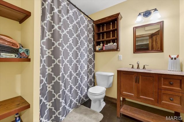 1985 Heritage Farms Drive, Pacific, MO 63069