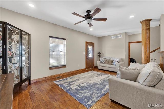 1985 Heritage Farms Drive, Pacific, MO 63069