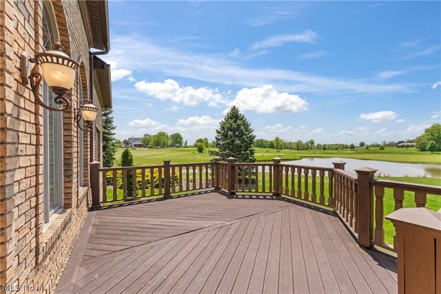 2595 Augusta Drive SE, Massillon, OH 44646