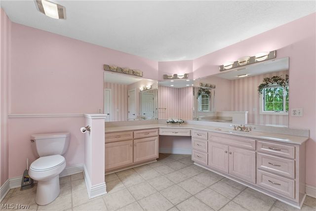 2595 Augusta Drive SE, Massillon, OH 44646