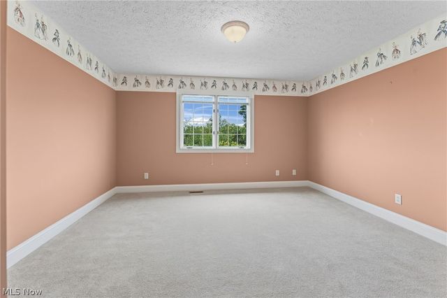 2595 Augusta Drive SE, Massillon, OH 44646