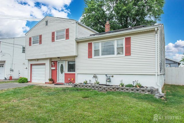 64 pinho Avenue, Carteret, NJ 07008
