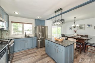 64 pinho Avenue, Carteret, NJ 07008