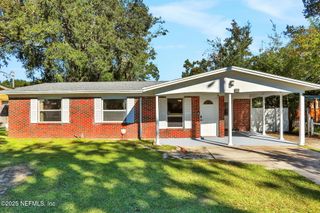 7415 LEROY Drive, Jacksonville, FL 32244