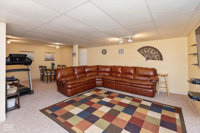 6293 Welker Drive, Indianapolis, IN 46236