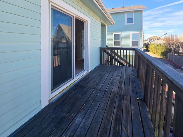 3100 75th Street 11, Galveston, TX 77551