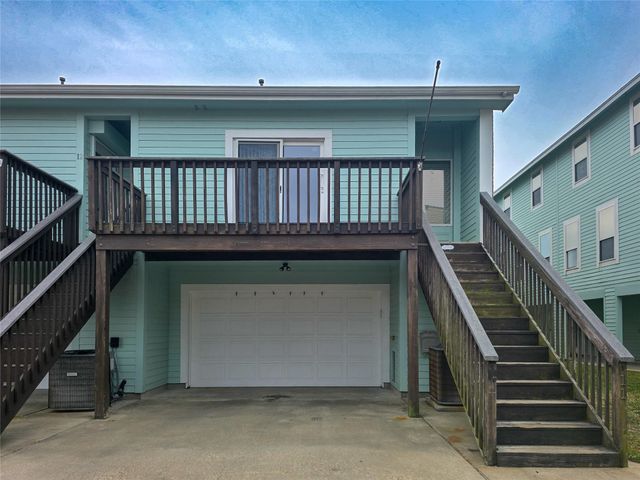3100 75th Street 11, Galveston, TX 77551