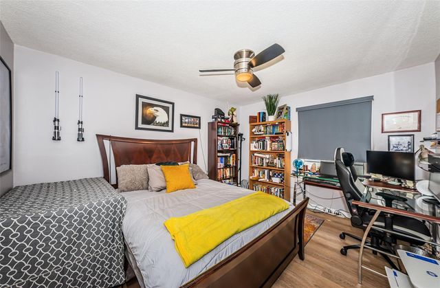 5052 STARFISH DRIVE SE D, St Petersburg, FL 33705