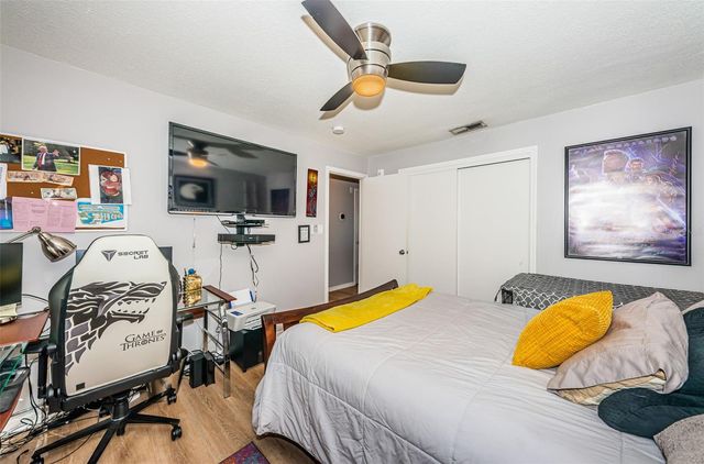 5052 STARFISH DRIVE SE D, St Petersburg, FL 33705