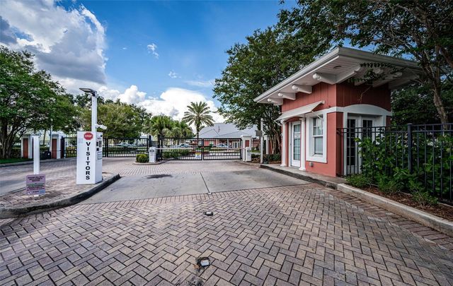 5052 STARFISH DRIVE SE D, St Petersburg, FL 33705