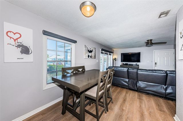 5052 STARFISH DRIVE SE D, St Petersburg, FL 33705