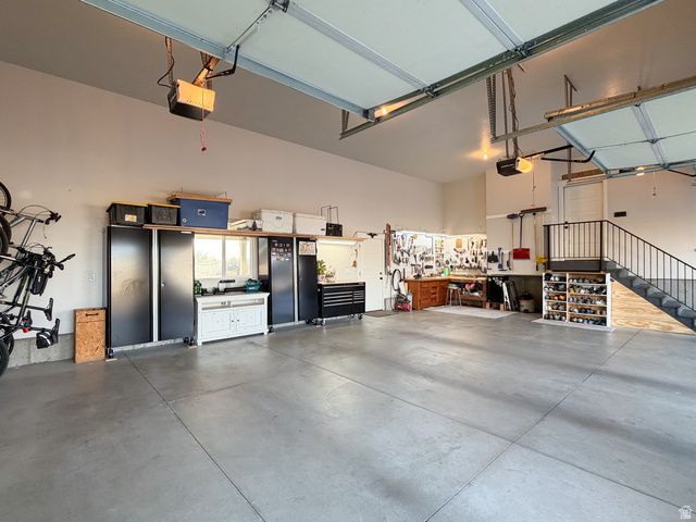 3317 W 2450 N, Plain City, UT 84404