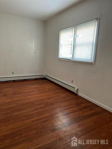 19 Fitch Road A, Carteret, NJ 07008