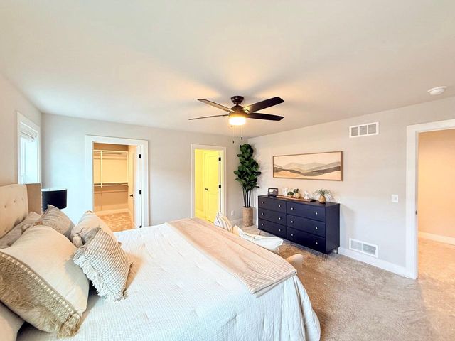 4719 Bellflower Drive, Deforest, WI 53532