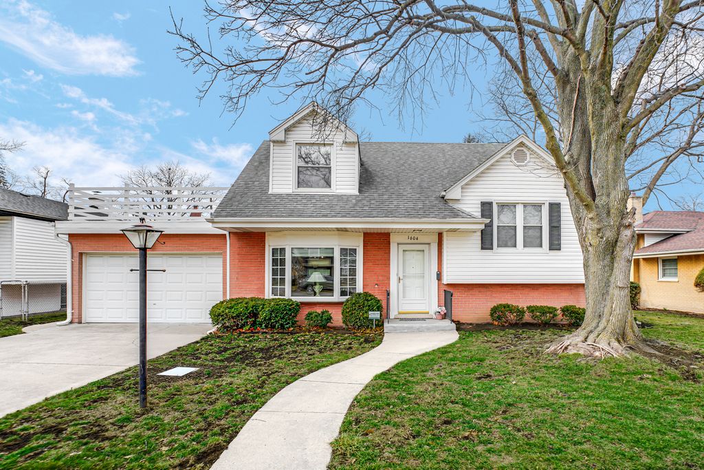 1604 S Greenwood Avenue, Park Ridge, IL 60068