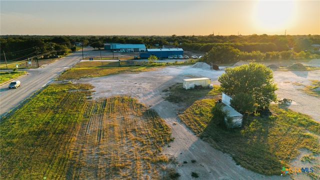 2408 Ben Jordan Street, Victoria, TX 77901