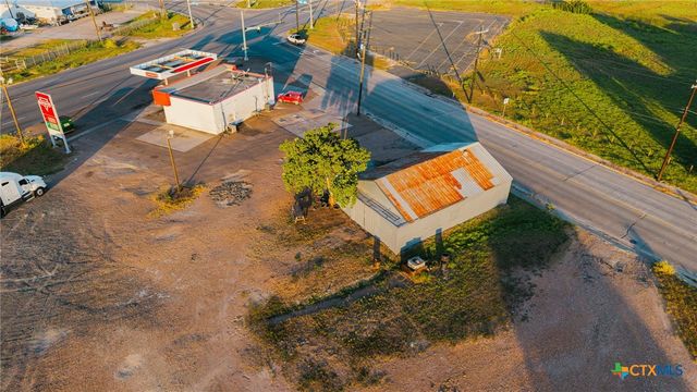 2408 Ben Jordan Street, Victoria, TX 77901