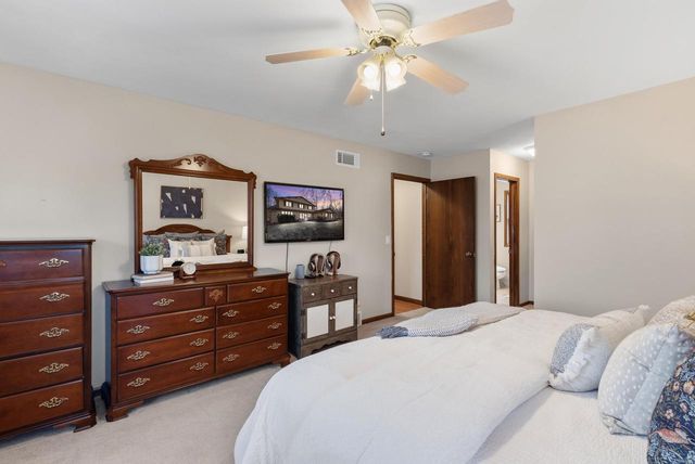 12785 W Bobwood ROAD, New Berlin, WI 53151