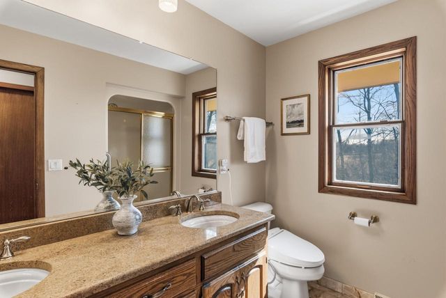 12785 W Bobwood ROAD, New Berlin, WI 53151