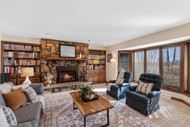 12785 W Bobwood ROAD, New Berlin, WI 53151