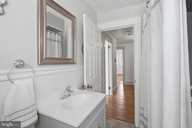 227 E ROSS ST, Lancaster, PA 17602