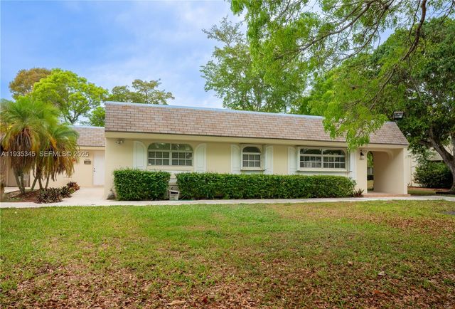 17252 SW 112th Pl 21243, Miami, FL 33157